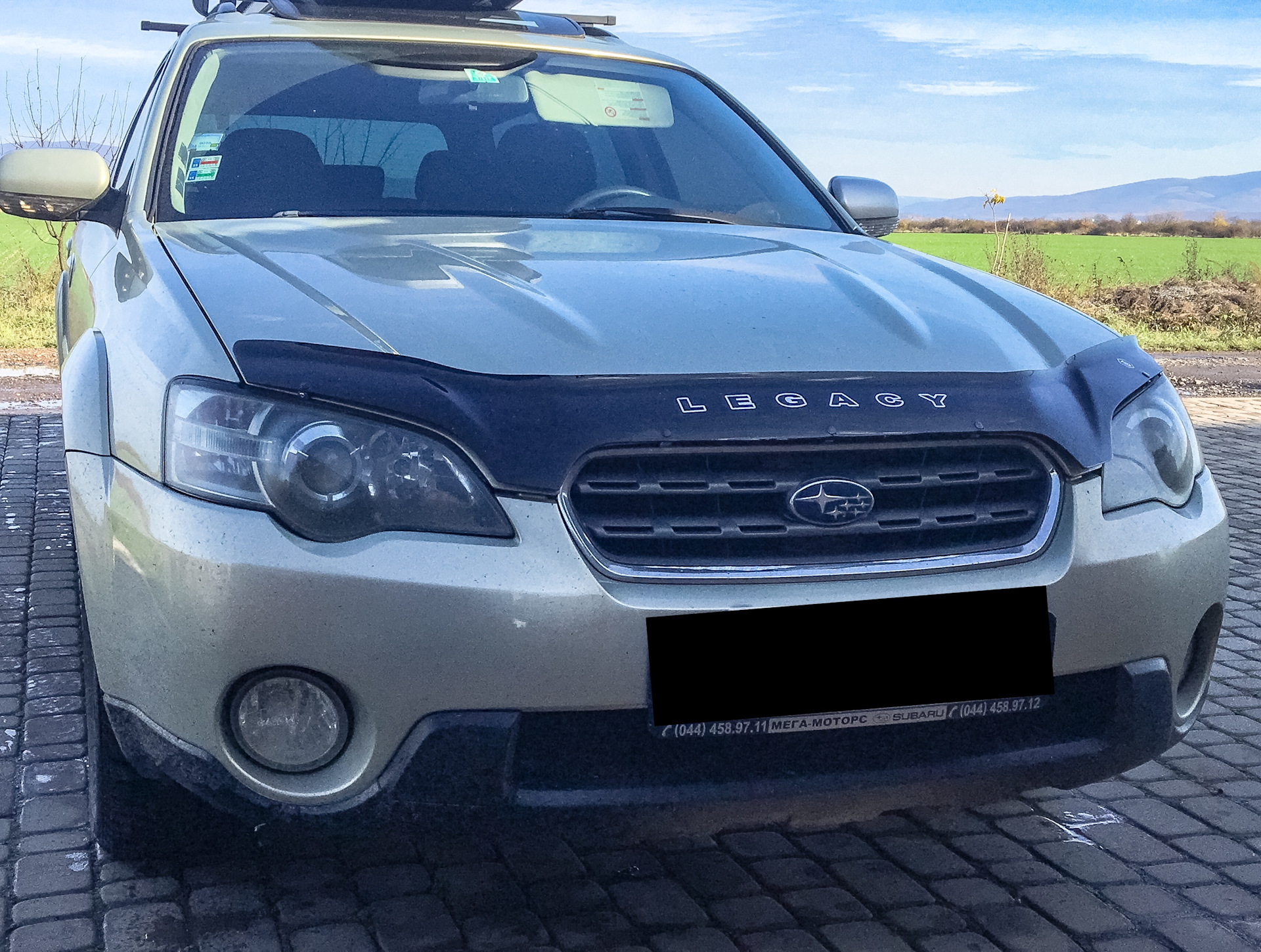 Капот субару аутбек. Мухобойка Subaru Outback. Мухобойка Subaru Outback bp9. Отбойник капота Subaru Legacy \ Outback (2015-2020) "VIP-Tuning". Дефлектор капота Аутбек 5.