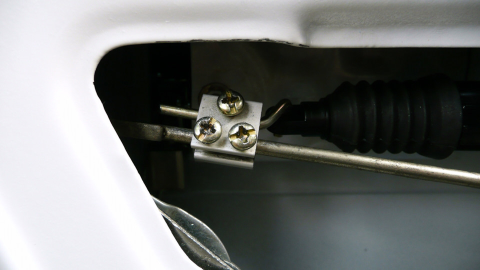 Не до открываются замки дверей — Lada 2115, 1,6 л, 2009 года | своими ...