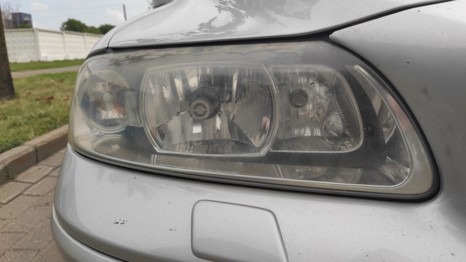 Реставрация фар — Volvo S60 (1G), 2,4 л, 2007 года | запчасти | DRIVE2