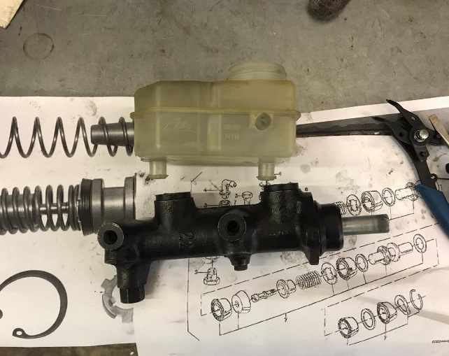 Тормозная система — BMW 5 series (E12), 2 л., 1978 года | своими руками ...