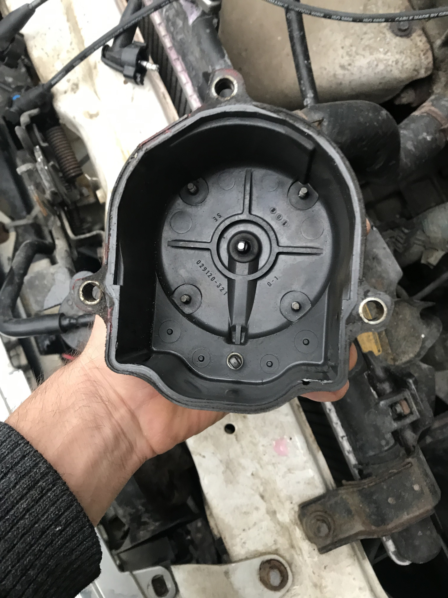 Крышка трамблера и бегунок — Toyota Sprinter (100), 1,6 л, 1995 года ...