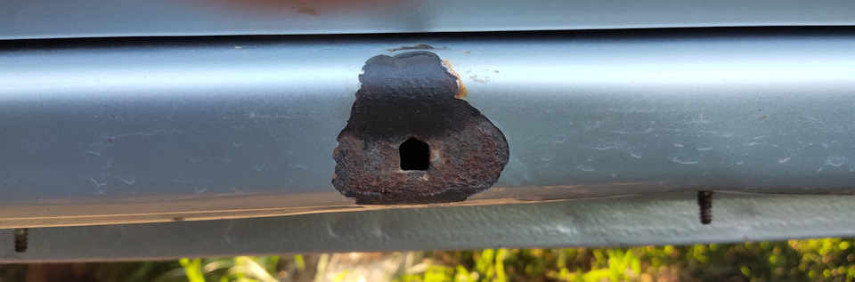 после легкого отколупывания — Renault Duster (1G)