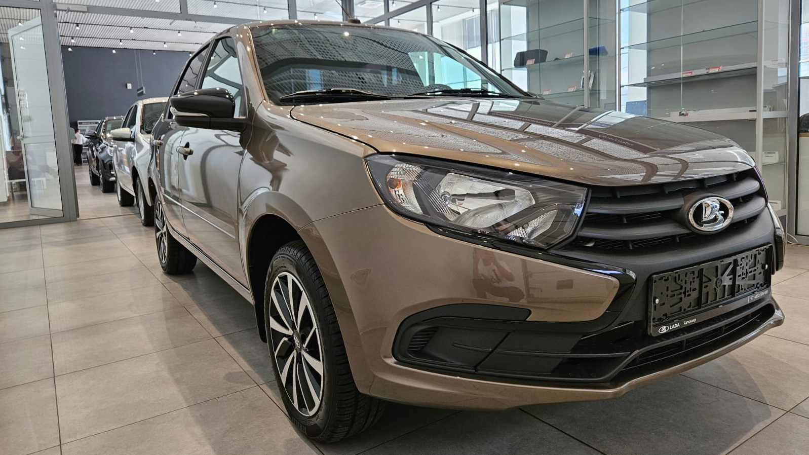 Lada Гранта (2G) FL 1.6 бензиновый 2024 | Грантка-коричневое чудо) на DRIVE2