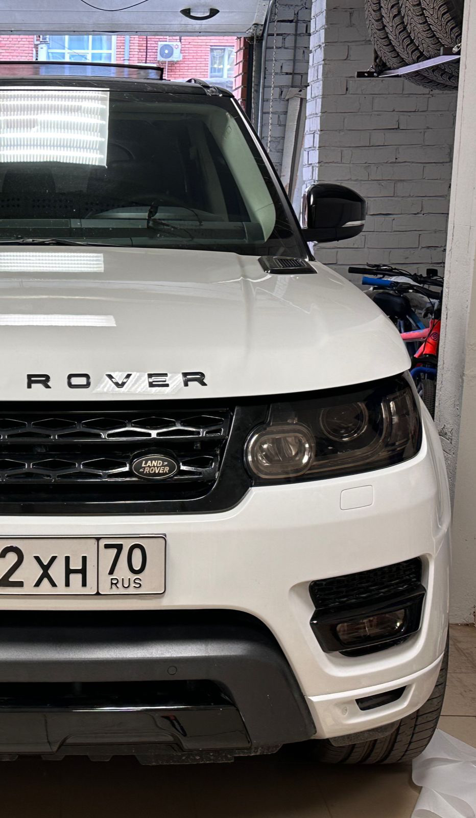 Затемнение фар — Land Rover Range Rover Sport (2G), 3 л, 2014 года ...