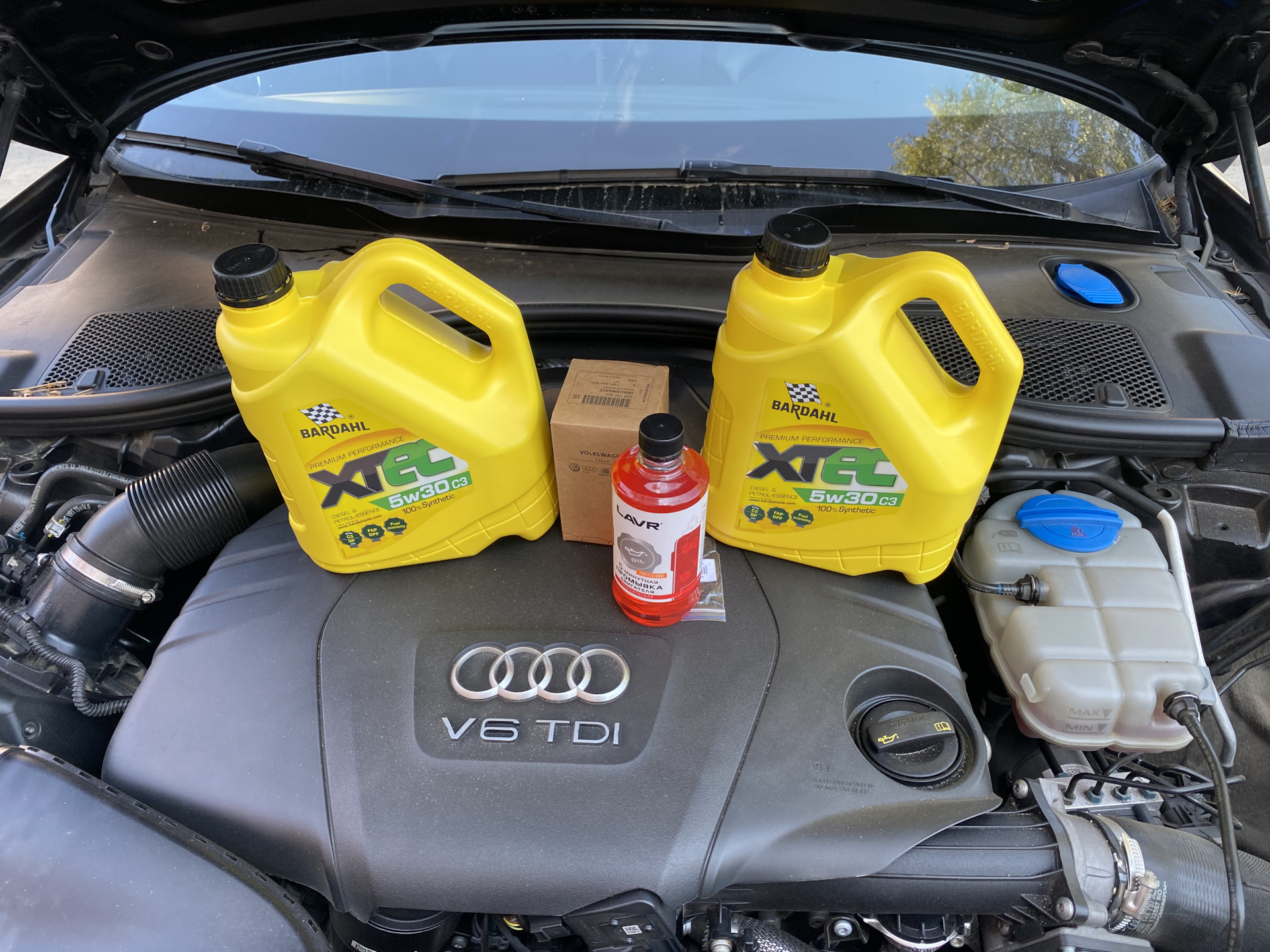 ТО + попутный ремонт — Audi A6 (C7), 3 л, 2015 года плановое ТО DRIVE2