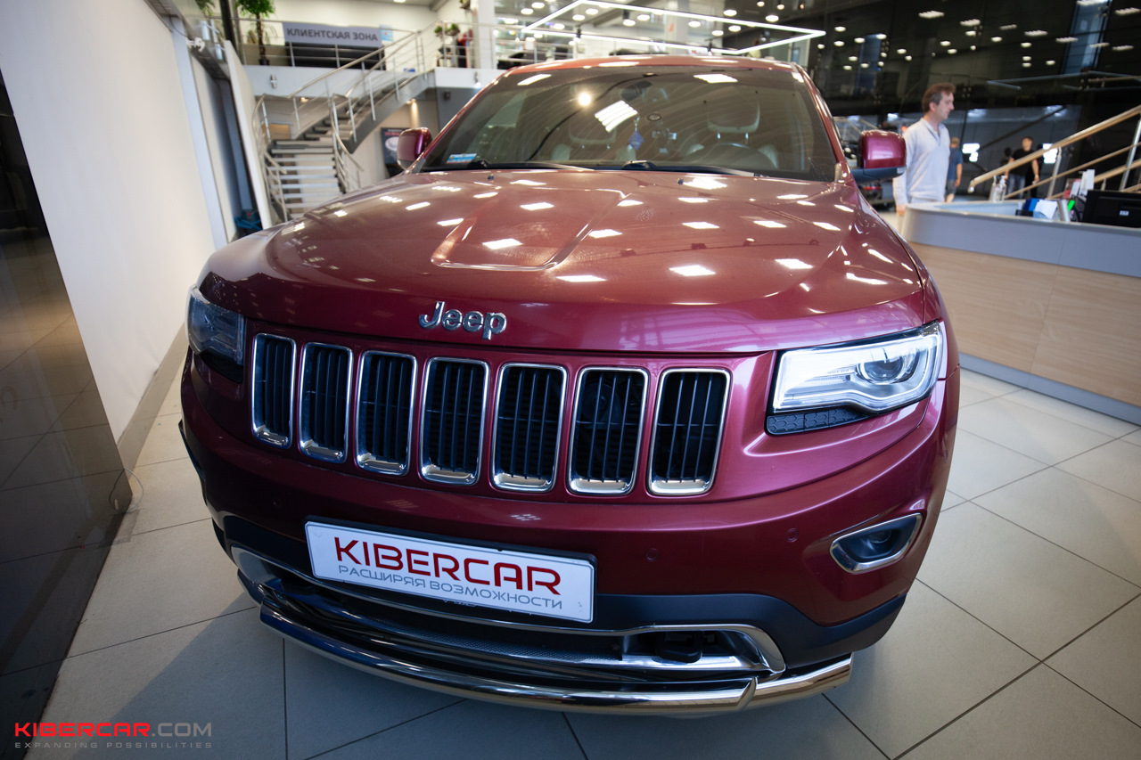 Jeep Grand Cherokee 2014: замена штатного монитора на Android-магнитолу в  стиле TESLA — KiberCar (Киберкар) на DRIVE2