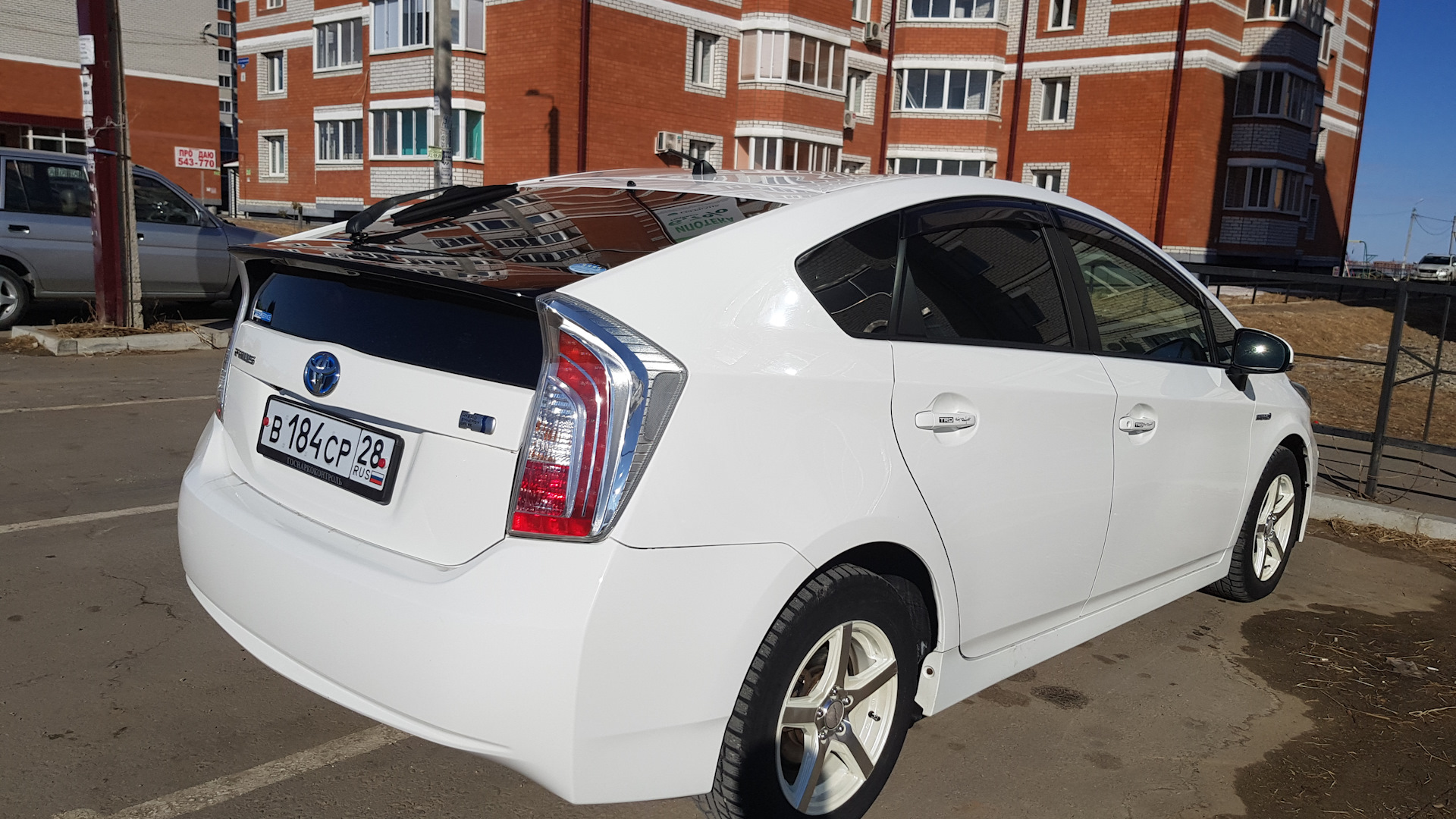 Toyota Prius (30) 1.8 гибридный 2012 | S MY CODE 28 на DRIVE2