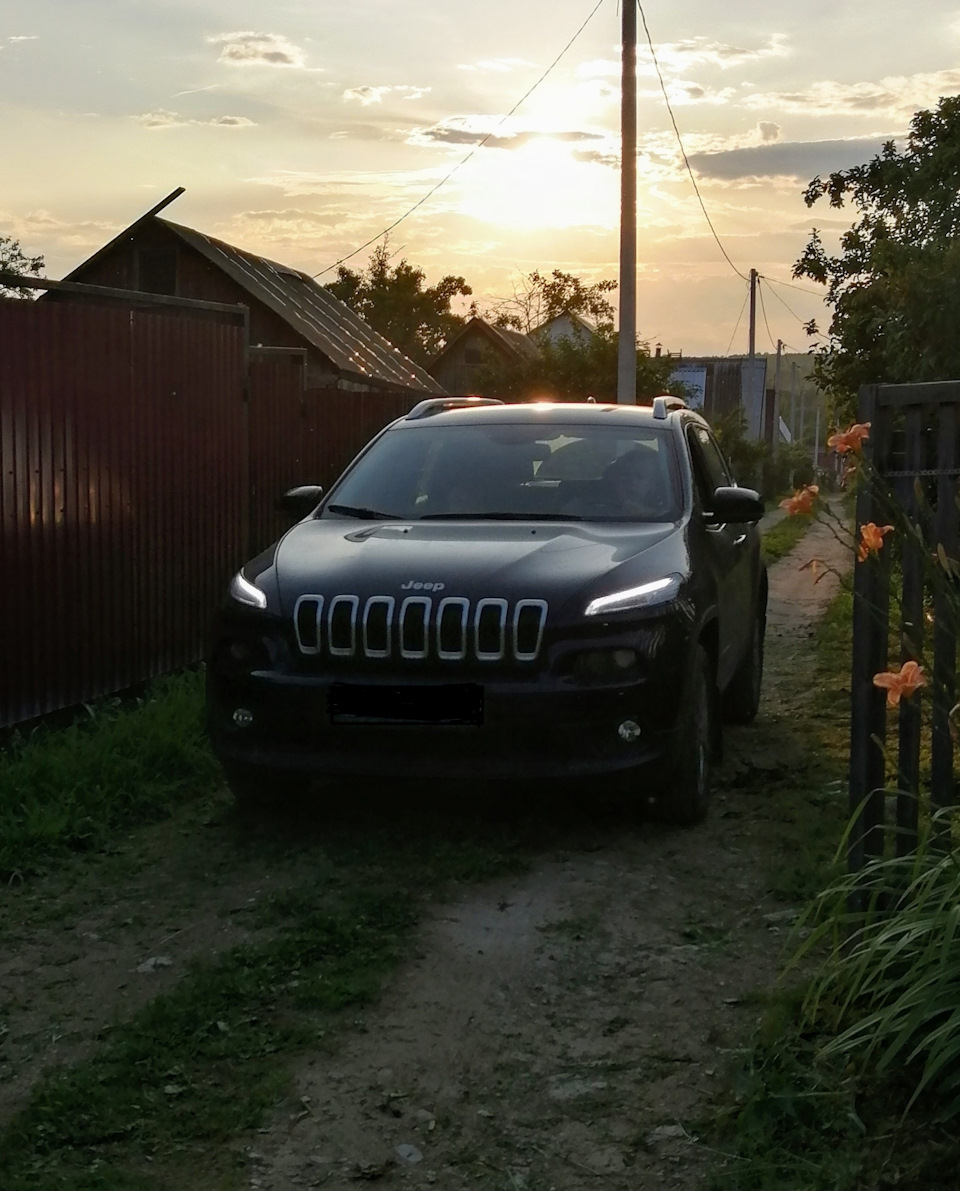 Фото в бортжурнале Jeep Cherokee (KL)