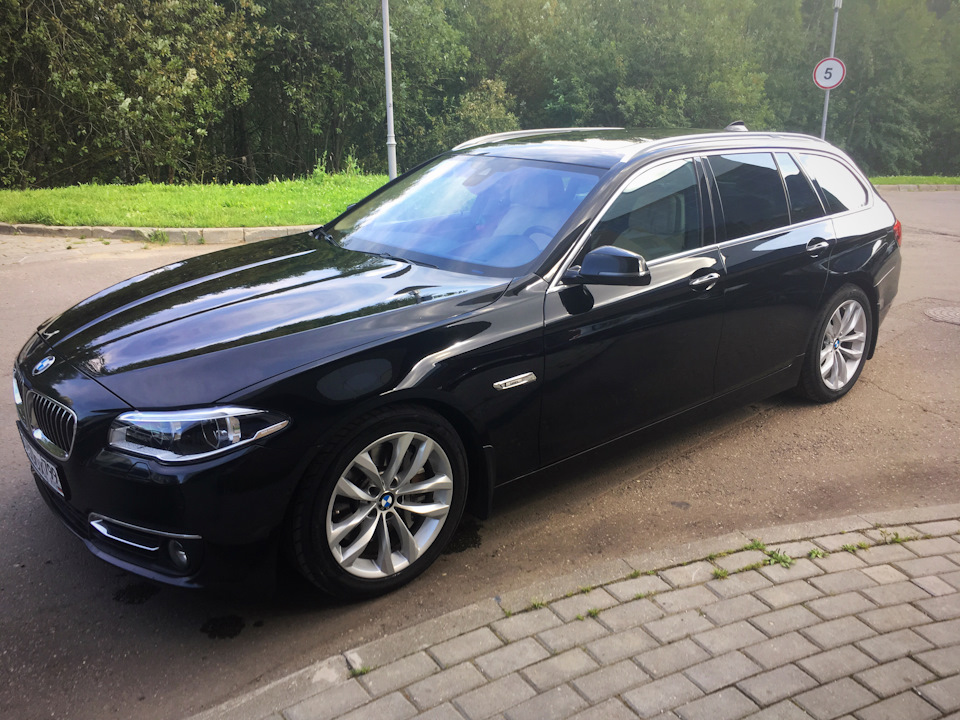 Komplektaciya I Doosnashenie Bmw 5 Series Touring 2 0 L 2013 Goda Na Drive2