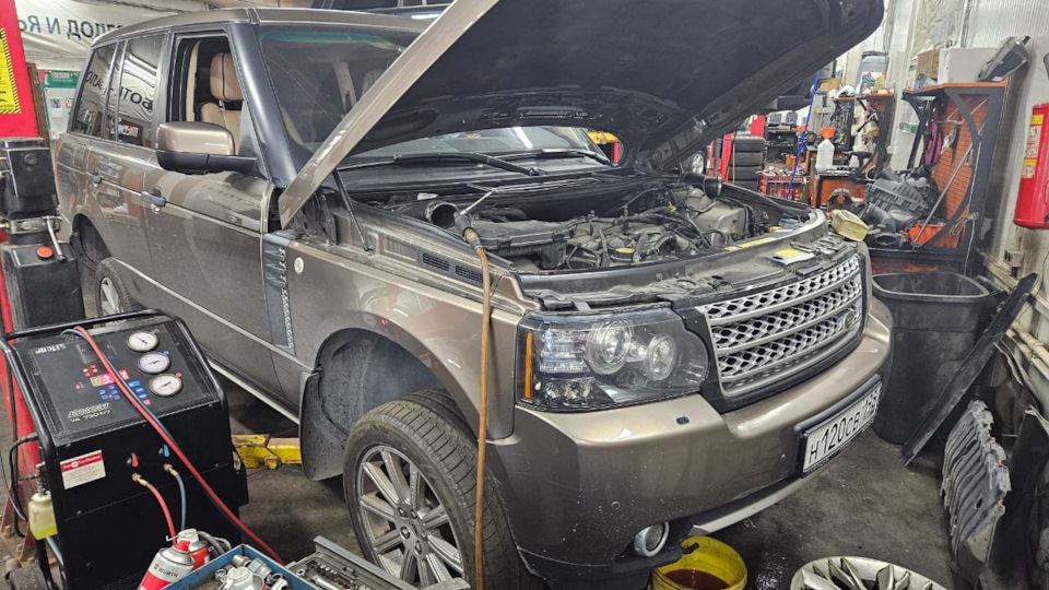 Промыл радиаторы — Land Rover Range Rover (3G), 5 л, 2010 года | визит ...
