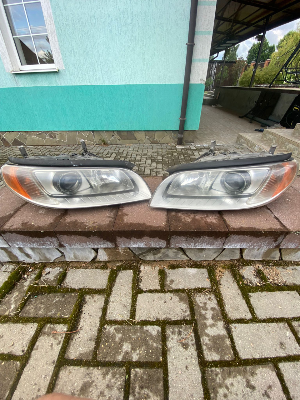 Фары линзы S80/XC70 — Volvo_Barn_Spare на DRIVE2