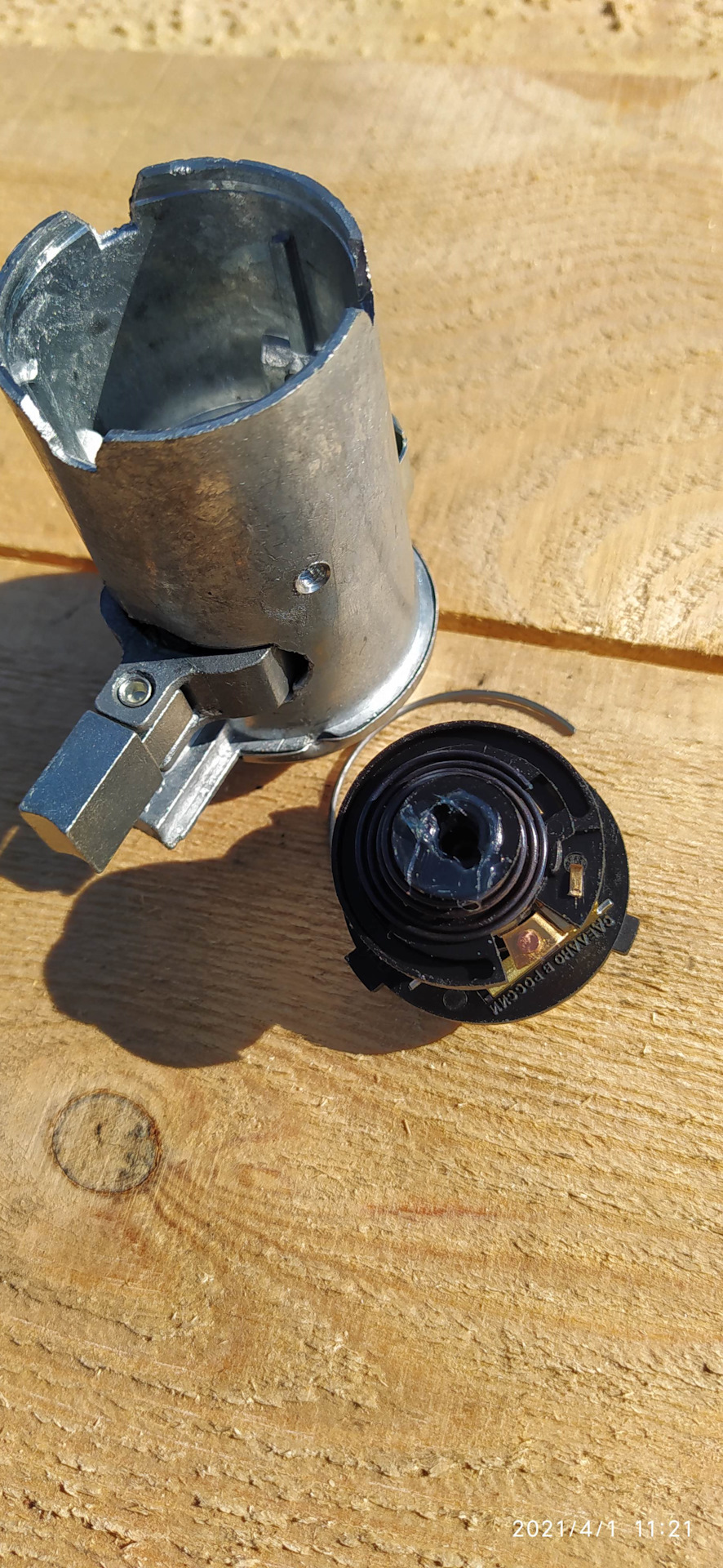 Разобрал замок 2101 — Lada Granta