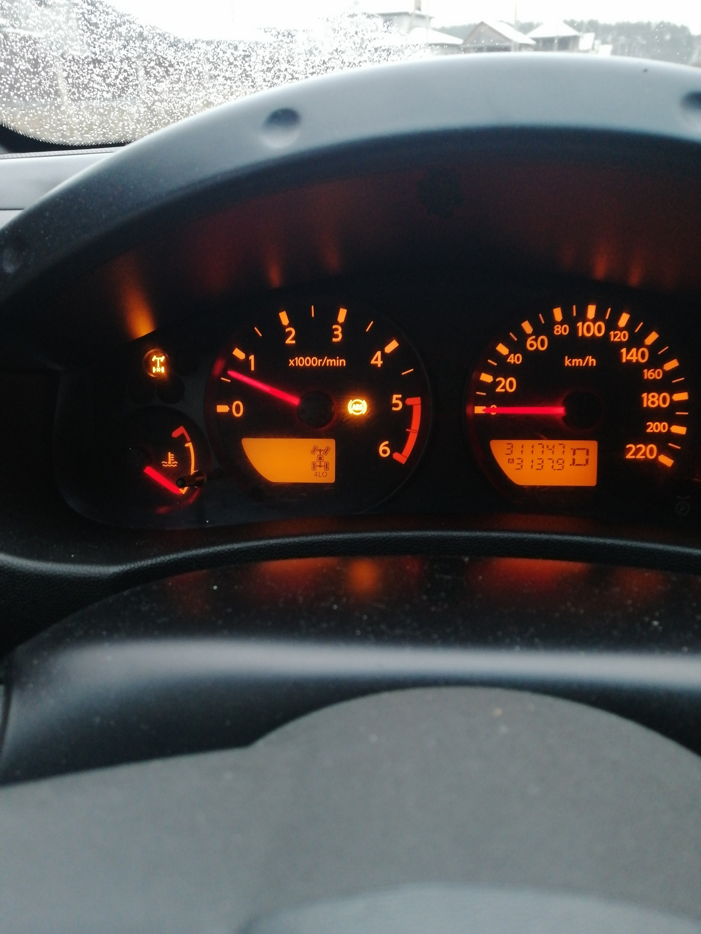 Блокировка заднего моста — Nissan Navara (2G), 2,5 л, 2008 года ...