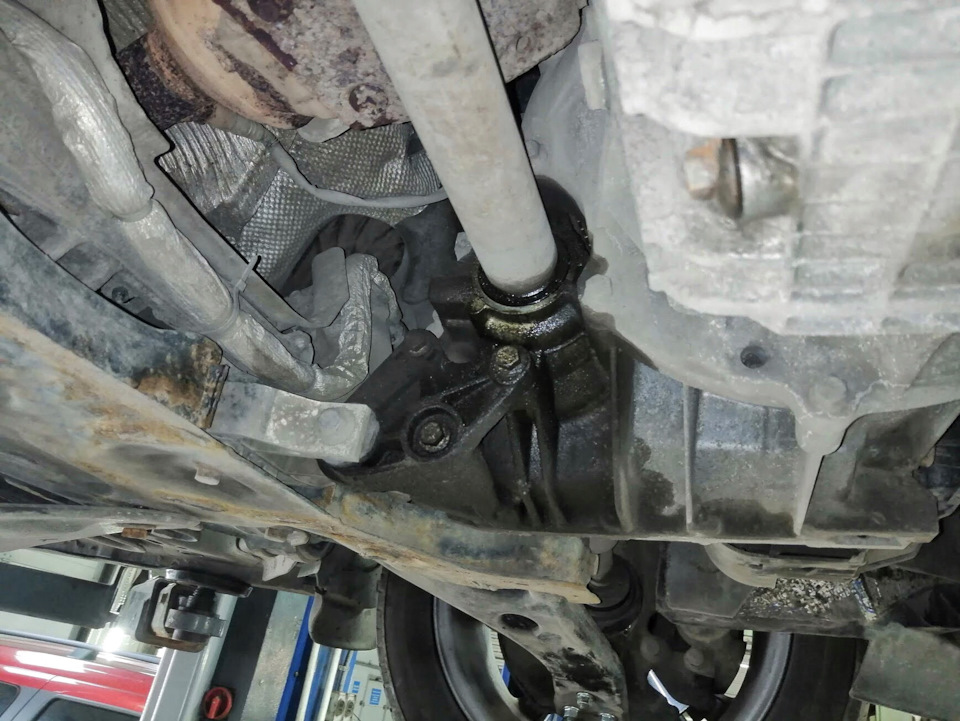 И вот этот позор ! — Ford Focus Hatchback III