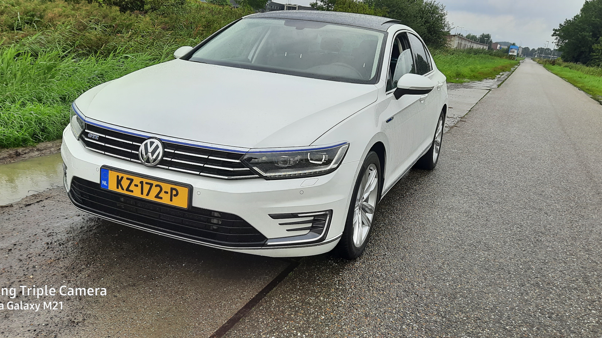 Volkswagen Passat GTE (B8) 1.4 гибридный (Plug-in) 2016 | : Белая акула на  DRIVE2