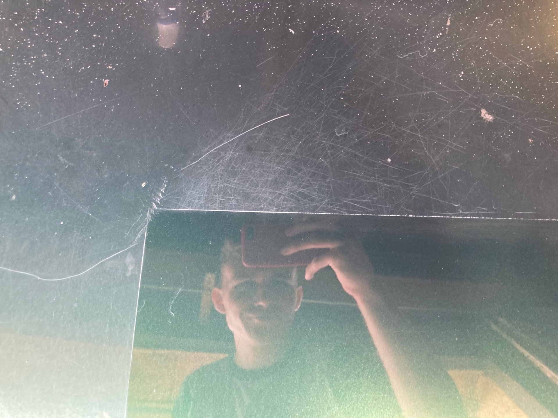 Я соберусь и буду выглядеть зашибись. Картинки у меня все зашибись. У меня все зашибись. И пусть готовлю я не очень но наливаю зашибись. Я соберусь и буду выглядеть зашибись.