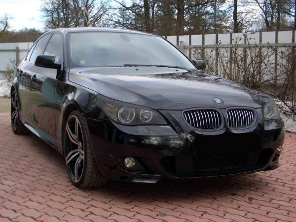 Чёрные фары BMW e60