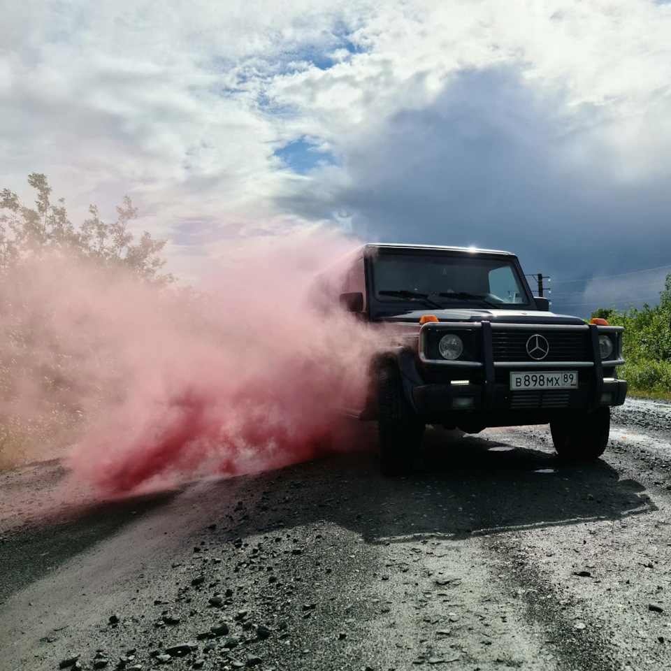 Эксперимент с дымом — Mercedes-Benz G-Class (W463), 3,2 л, 1997 года |  фотография | DRIVE2