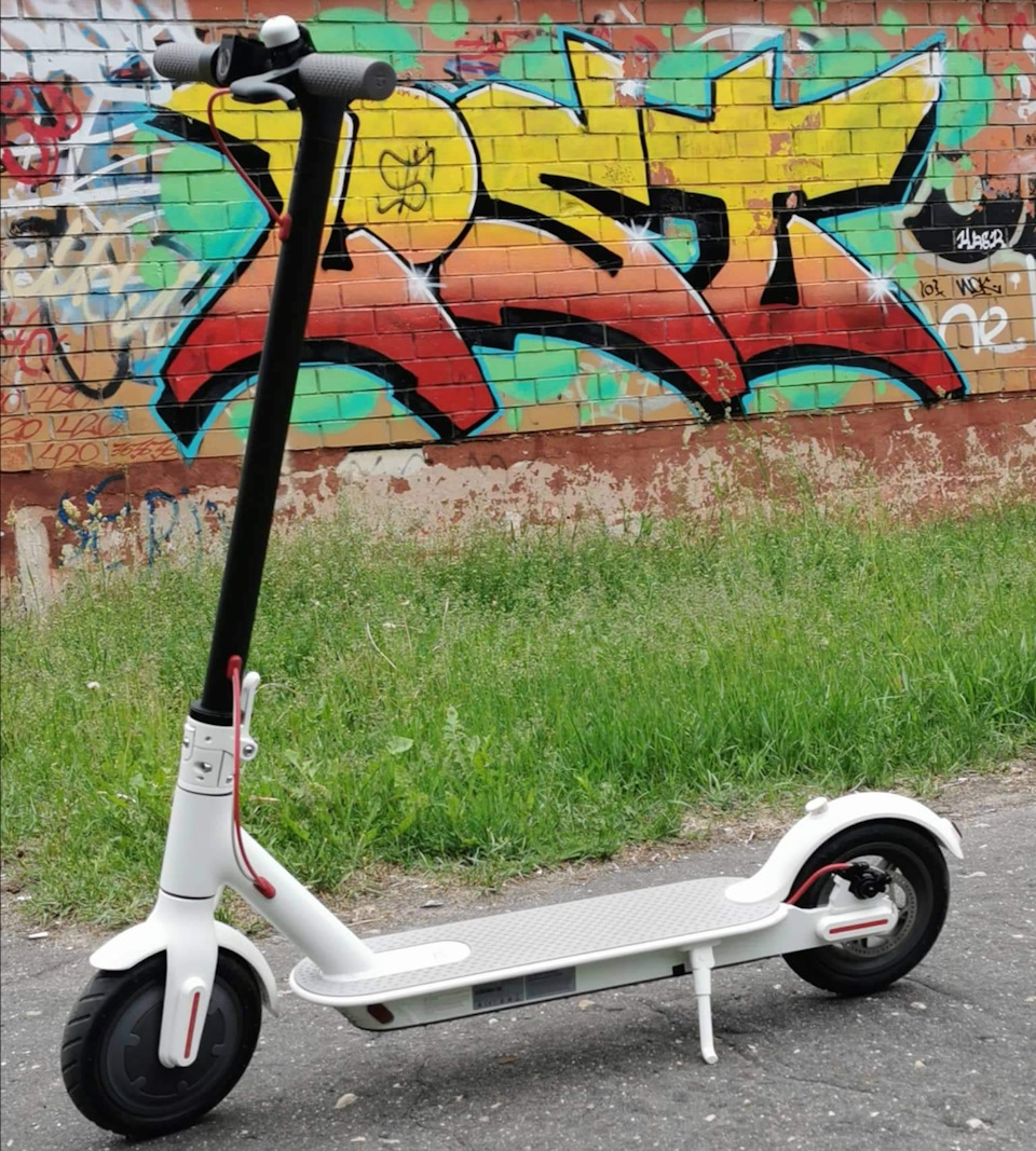 Ещё в прошлом году взял но не писал, Xiaomi M365 на работу ездить и с собой брать удобно — Volkswagen Golf Mk4