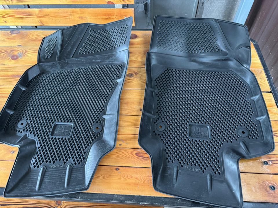 Фиксаторы стоят с завода. — Opel Astra H