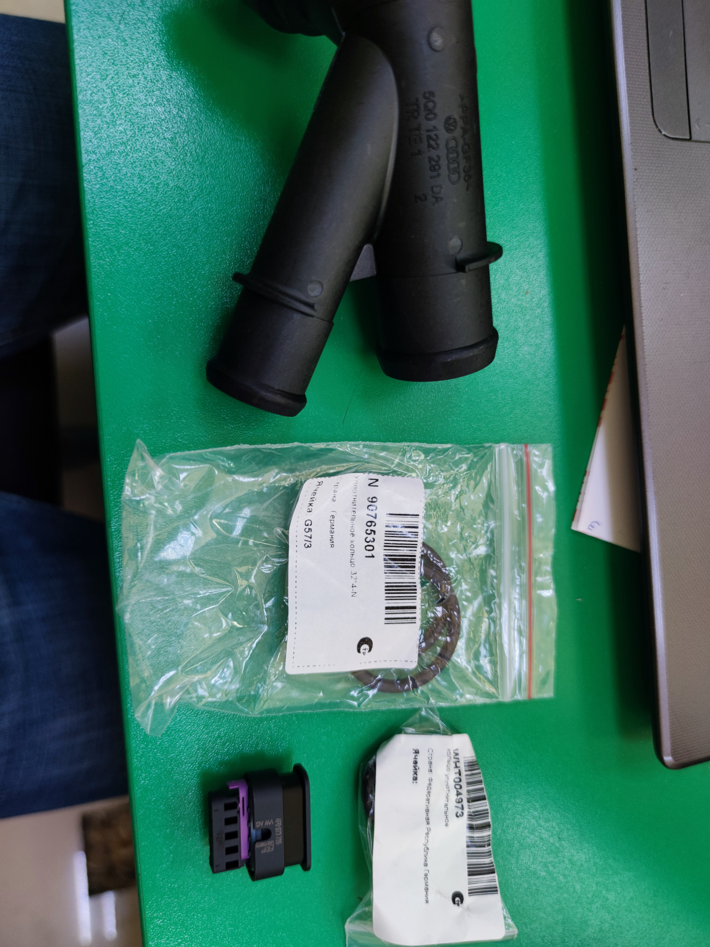 Замена термостата и помпы — Skoda Octavia A7 Mk3, 1,8 л, 2013 года ...