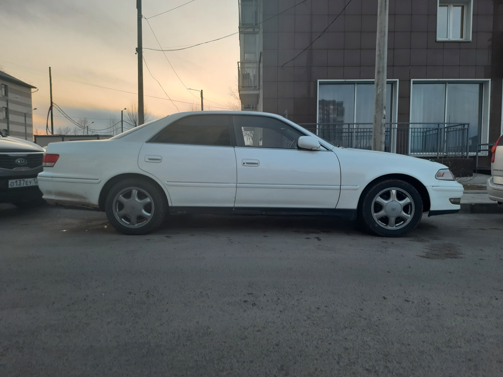 Первый в жизни авто — Toyota Mark II (100), 2 л, 1999 года | просто так |  DRIVE2