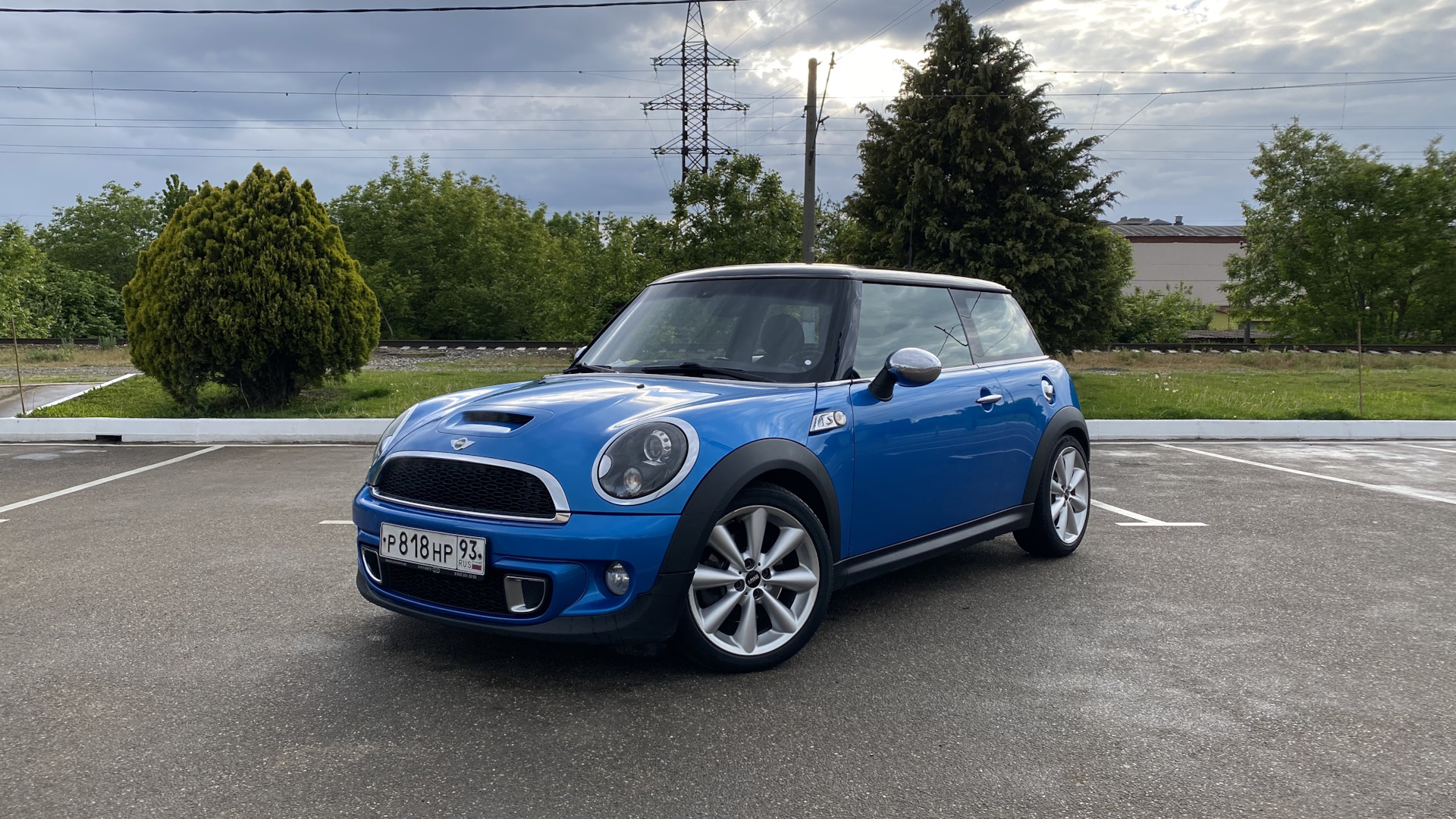 Отзывы владельцев мини. Mini Cooper s drive2. Mini Cooper s 1 2010. Mini Cooper s 184 л.с. Eels Mini Cooper s r56.