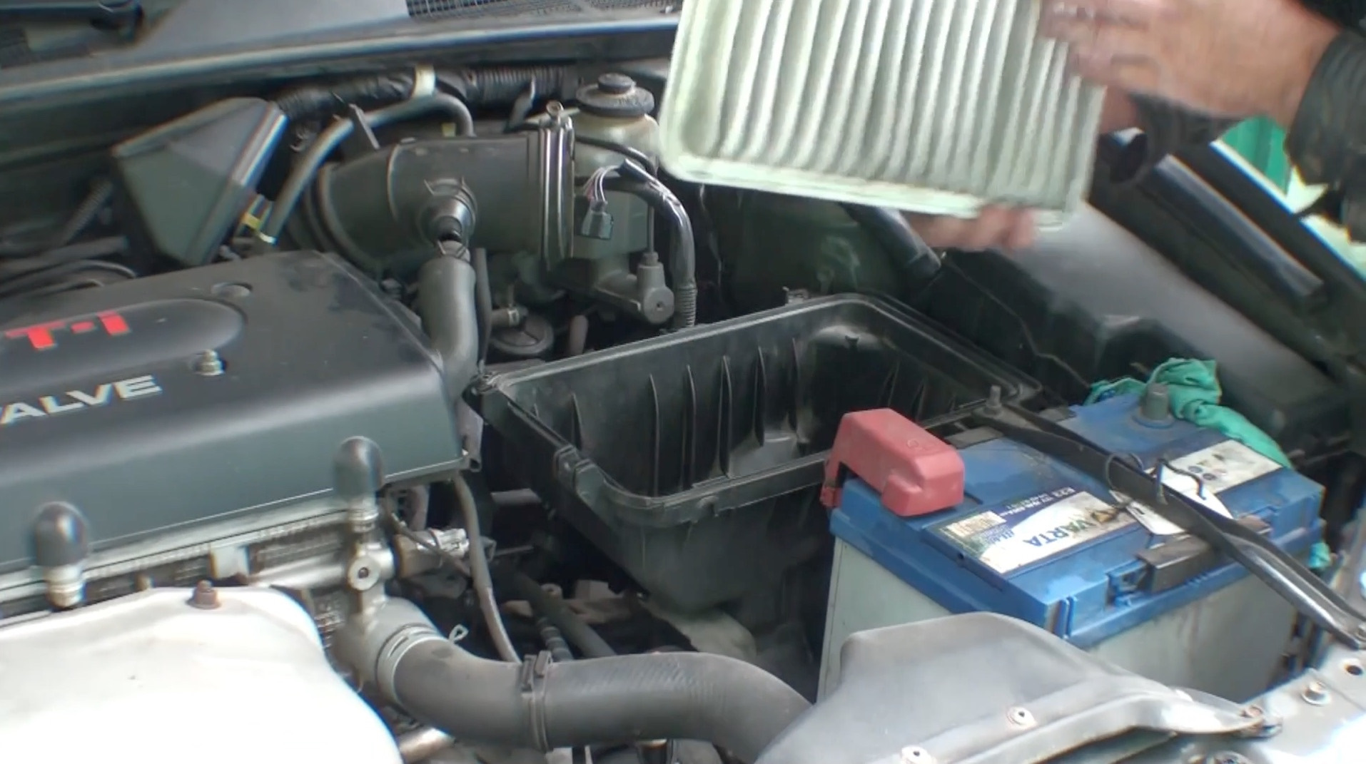 Чистка дроссельной заслонки в Тойота Камри XV 30 со снятием — Toyota ...