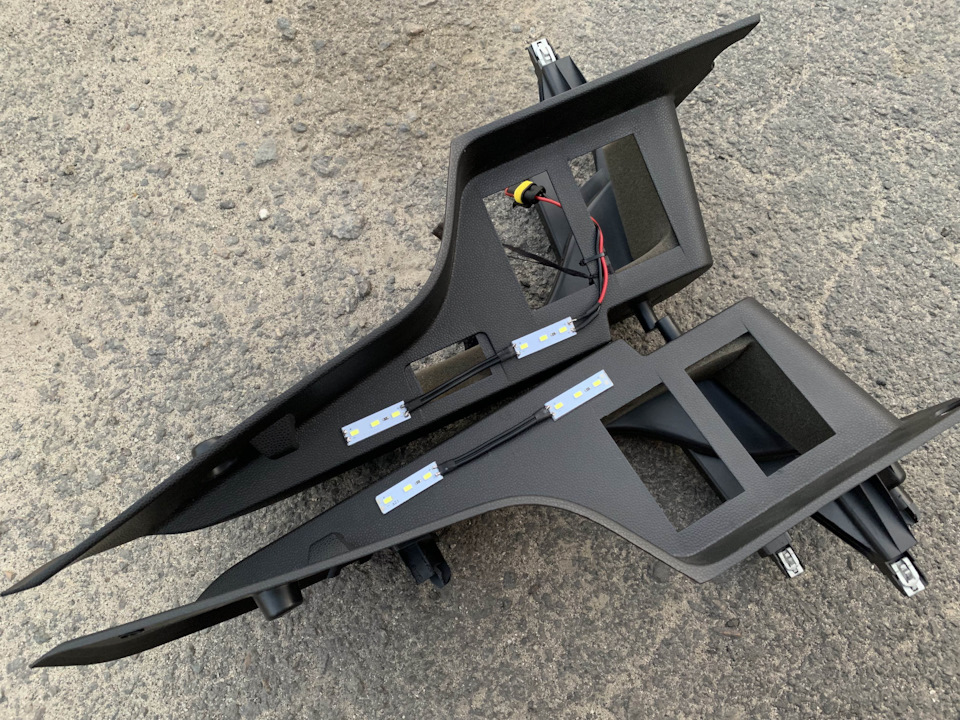 Дополнительный свет в багажник — Ford Fiesta (Mk VI), 1,5 л, 2015 года ...
