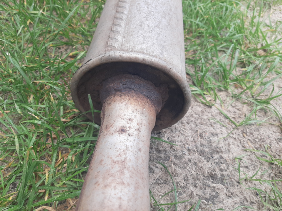 Замена трубы катализатора и резонатора — Peugeot 307 SW, 1,6 л, 2003 ...