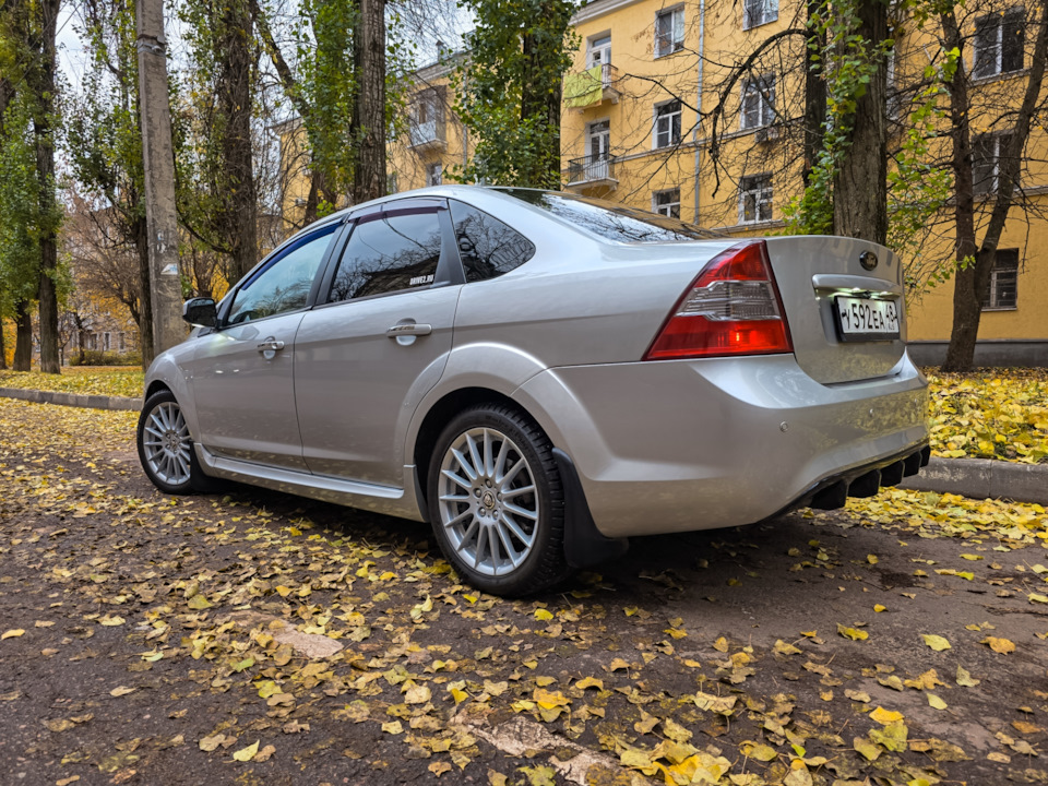 Фото в бортжурнале Ford Focus Sedan II