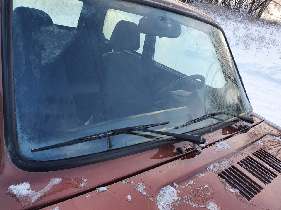 Щетки стеклоочистителя 45 см из Ашана. — Lada 4x4 3D, 1,7 л, 2019 года ...
