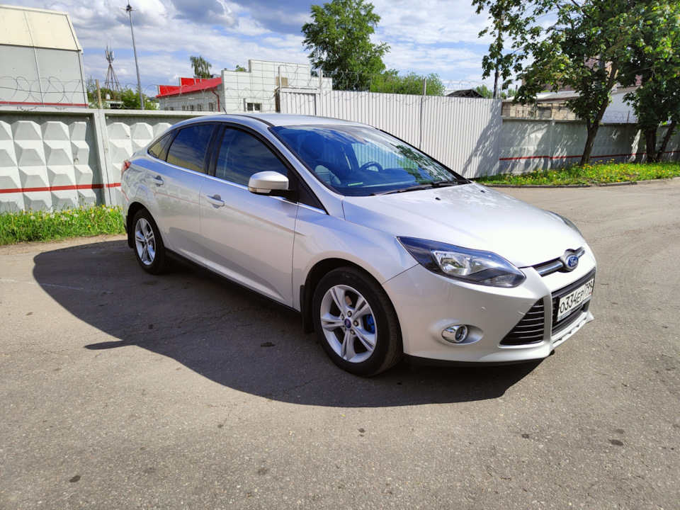 Форд фокус 2 хэтчбек черный. Форд фокус 2008г. Ford focus 2 sea grey. Форд 3 хэтчбек. Форд серебристый 3 рестайлинг.