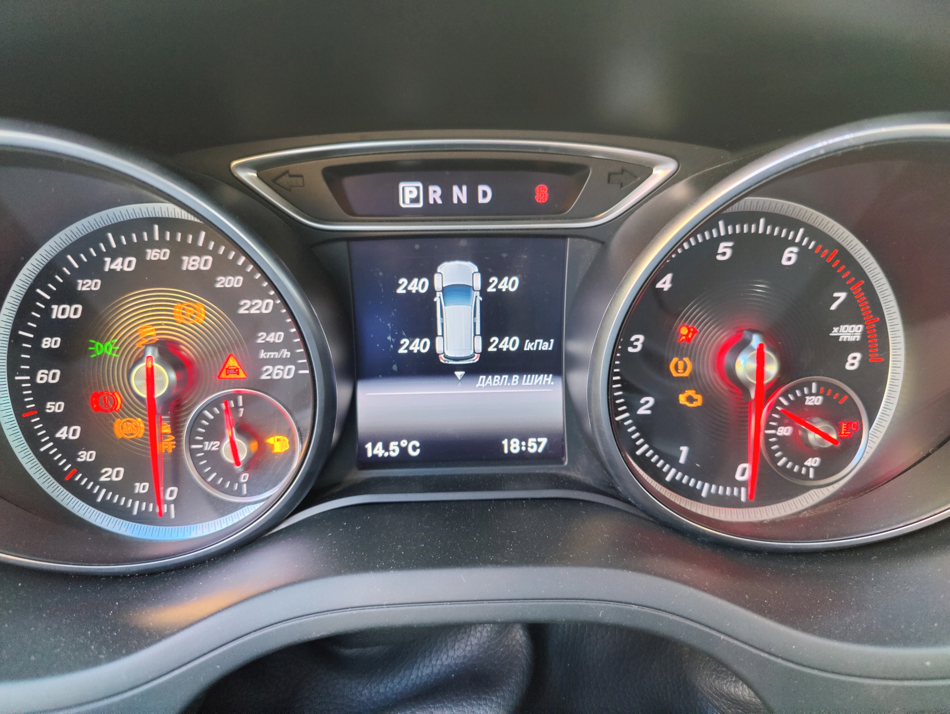 Ремонт: Выравнивание колесных дисков — Mercedes-Benz B-Class (W246), 1 ...