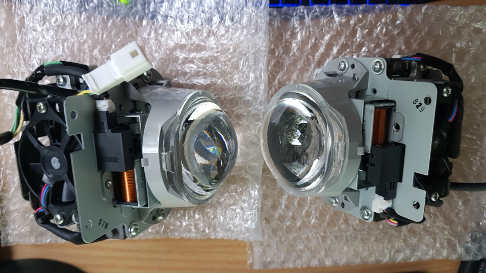 Koito Bi LED — Audi A6 Avant (C6)