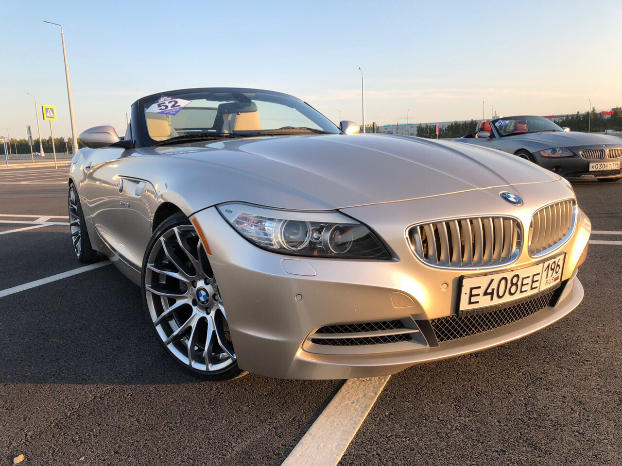 BMW z4 Black Coupe