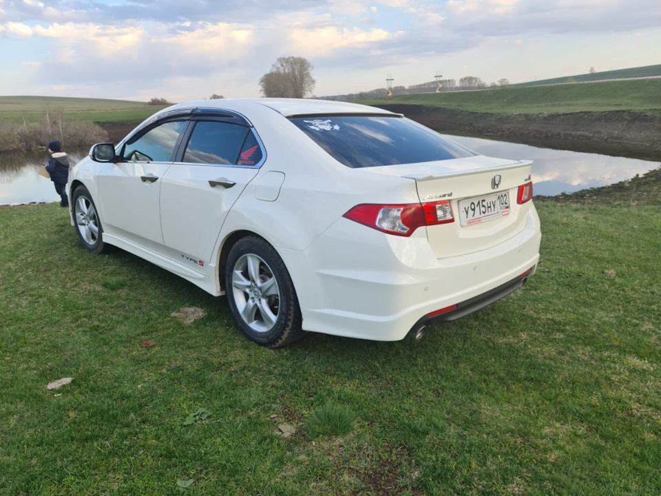 Фото в бортжурнале Honda Accord (8G)