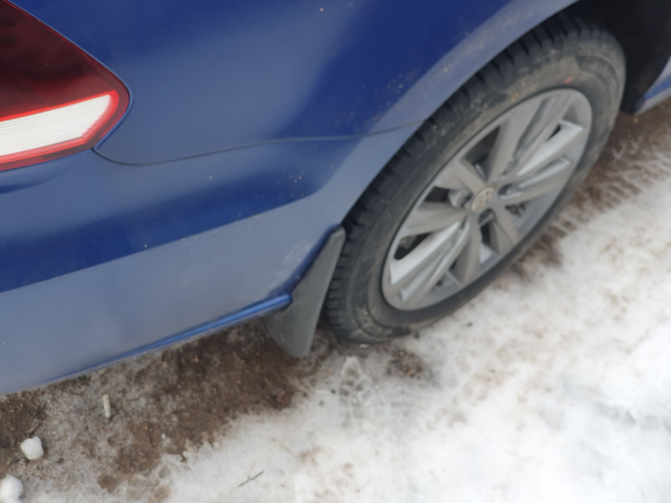 Брызговики — Volkswagen Polo Sedan, 1,4 л, 2019 года | своими руками ...