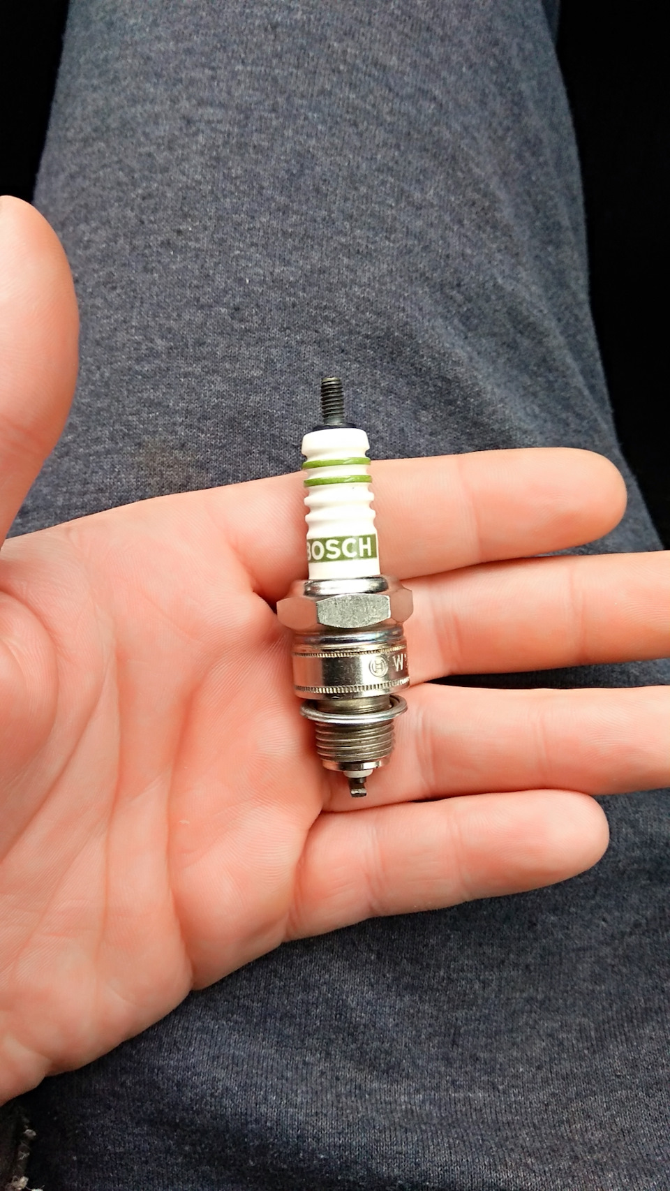 #10.Свечи BOSCH на зАз — ЗАЗ 965, 0,9 л, 1963 года | расходники | DRIVE2