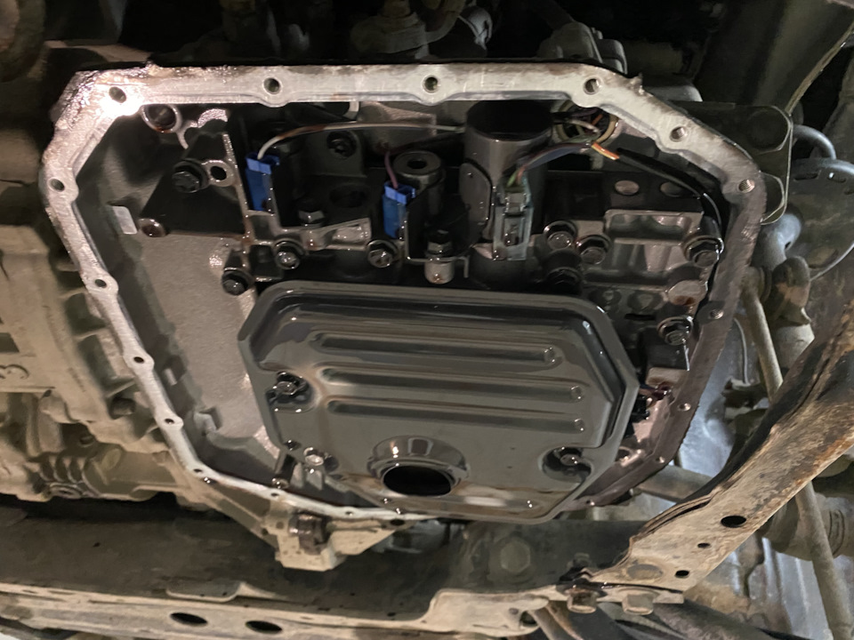 Фото в бортжурнале Toyota RAV4 (IV)