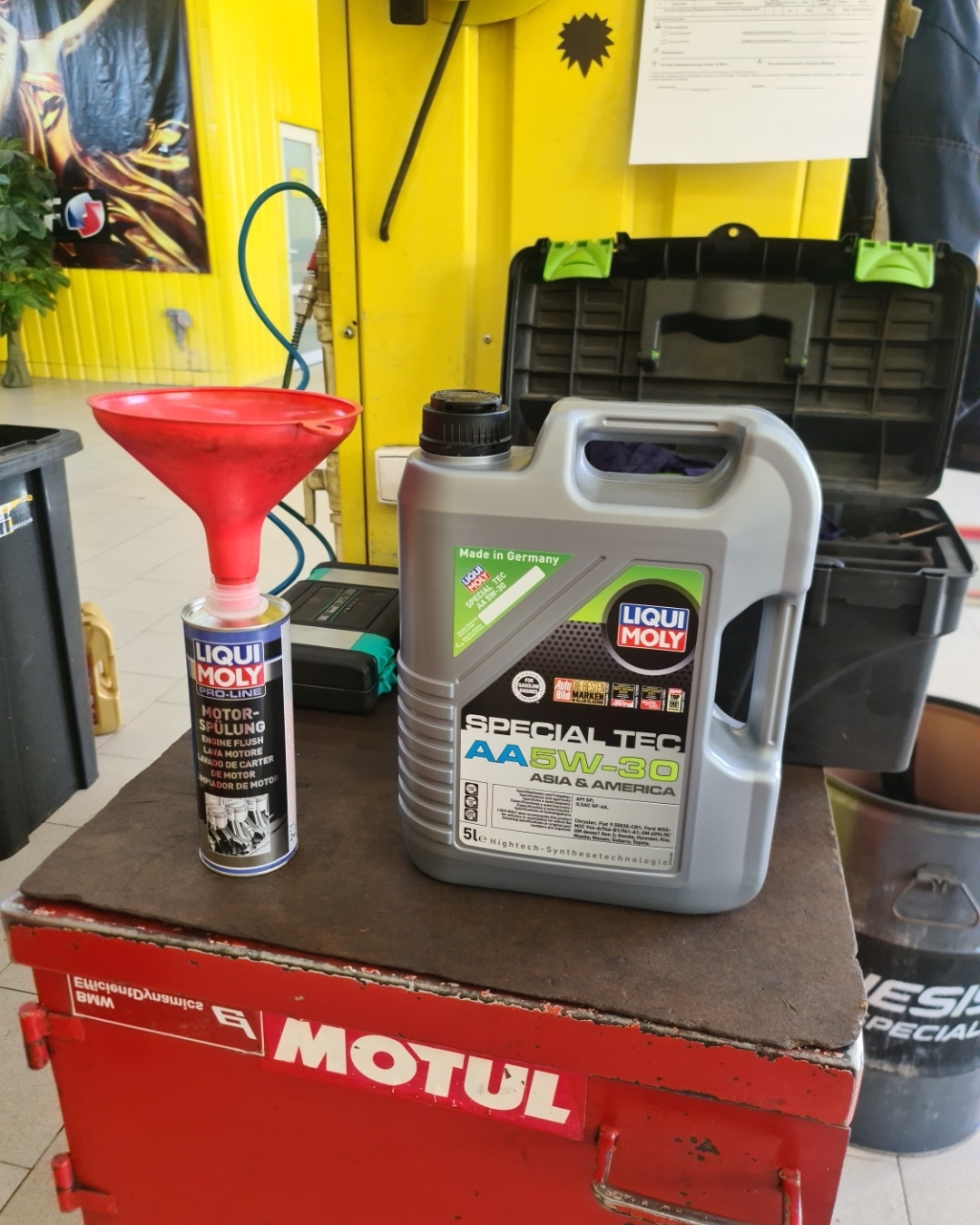 Вместо крови Ликви Моли, Т.О. 160000 Liqui Moly Special Tec AA 5W-30 ...