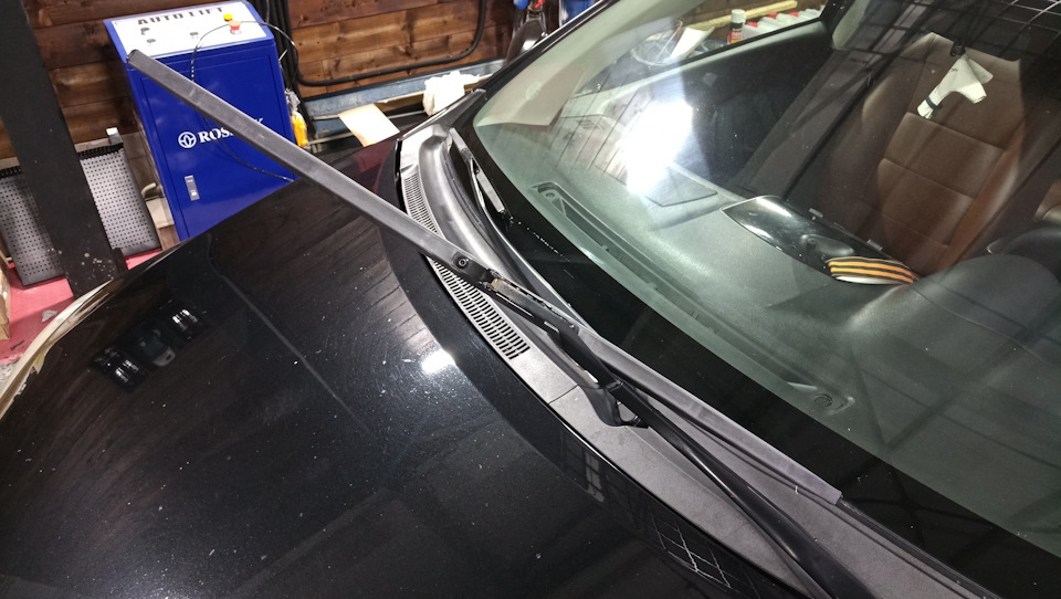 Фото в бортжурнале Toyota Corolla (140/150)