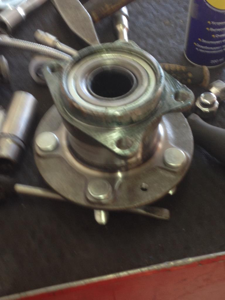 Гул при езде или замена задних ступиц/осмотр ходовой/Диагностика сход ...