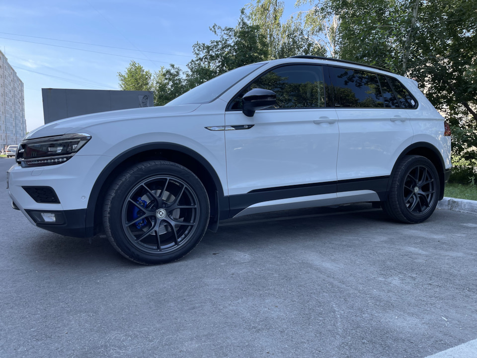 Фото в бортжурнале Volkswagen Tiguan (2G)
