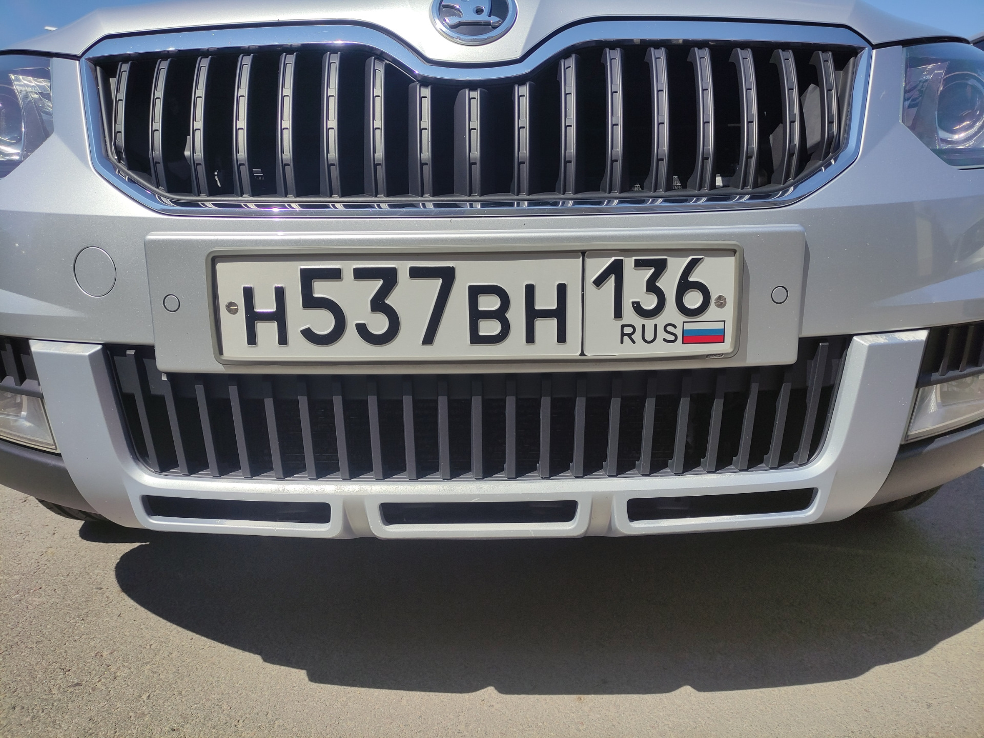 66 — Самостоятельная покраска вставки переднего бампера — Skoda Yeti, 1,8  л, 2014 года | кузовной ремонт | DRIVE2