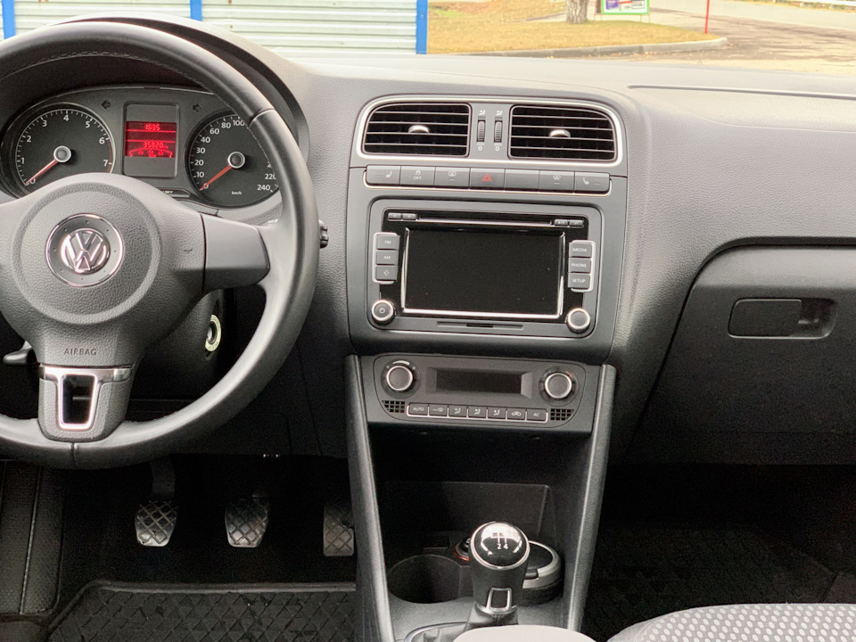 Фото в бортжурнале Volkswagen Polo Sedan