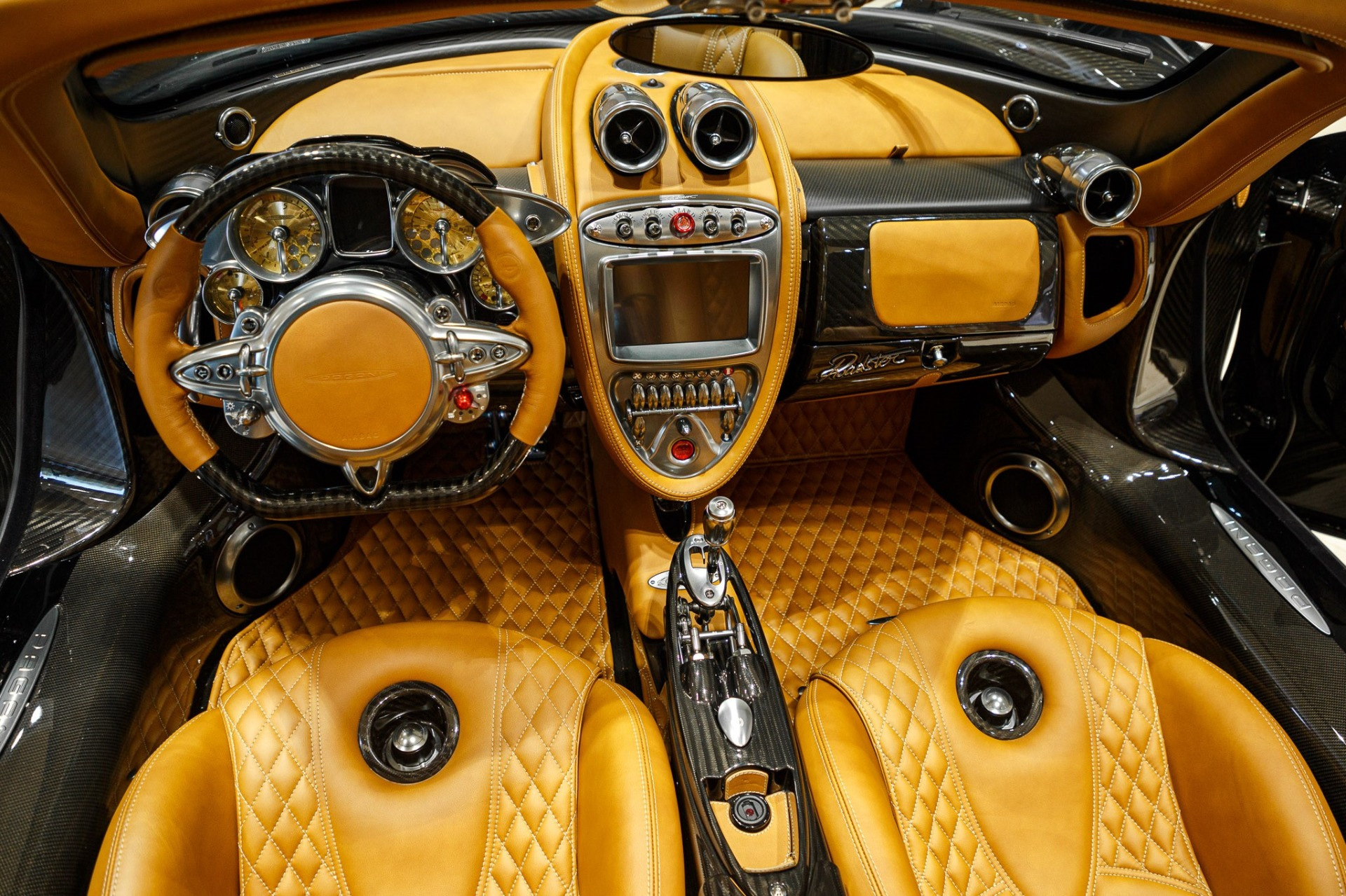 Pagani Zonda 2005 Interior