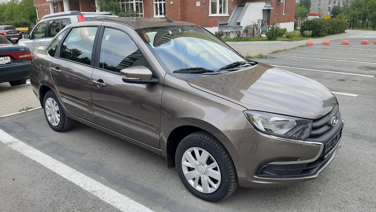 Lada Гранта (2G) FL 1.6 бензиновый 2019 | FL, автомат, кориандр. на DRIVE2