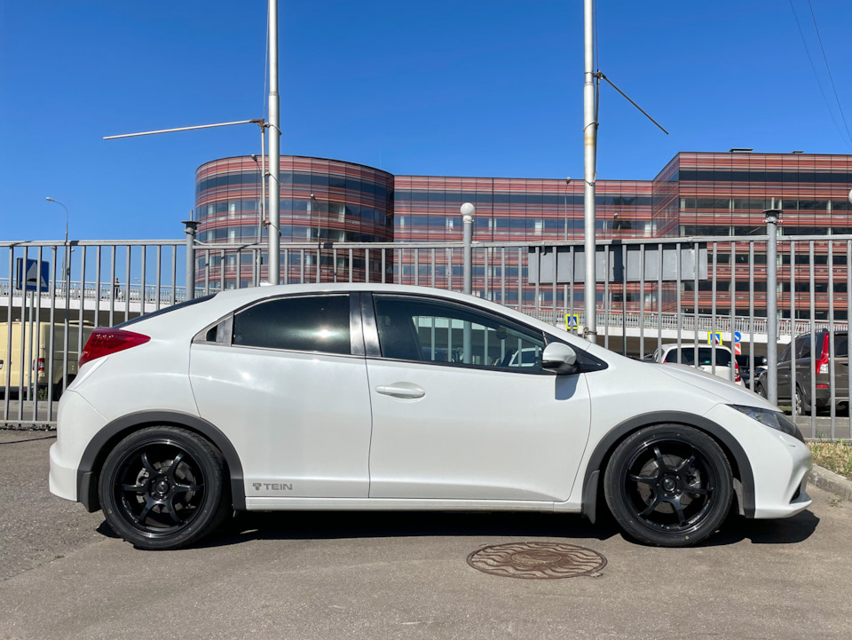 то что надо, наконец-то нашел то, что реально нравится и после одного сезона не хочется поменять — Honda Civic Hatchback (9G)