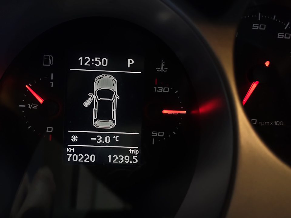 Замена масла и фильтров — SEAT Altea Freetrack, 2 л, 2012 года ...